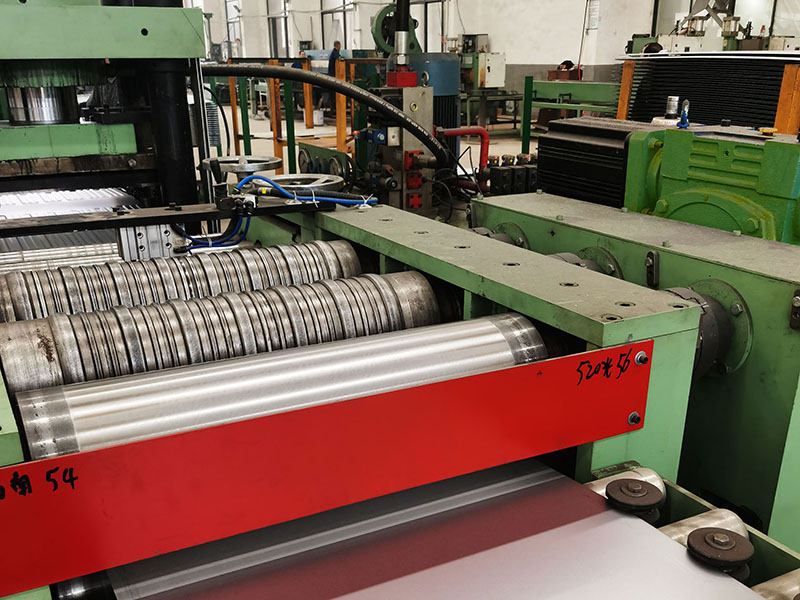 變壓器片式散熱器生產(chǎn)線 變壓器片式散熱器生產(chǎn)線